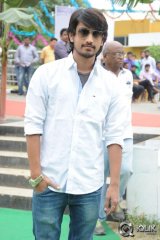 Kumari 21 F Movie Opening